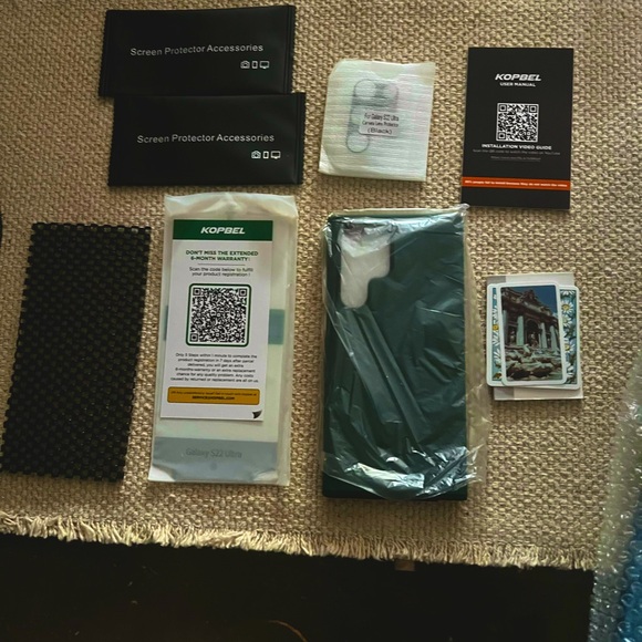 Army Green Samsung Galaxy S22 Ultra Case w/ Screen Protectors - Picture 2 of 4